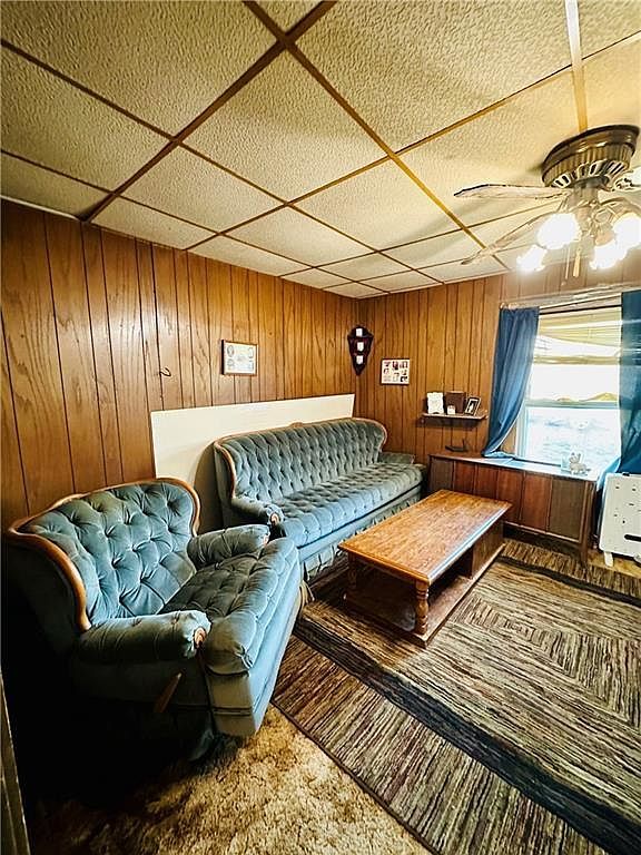 1110 Highland St Maysville, MO 64469 - Thumbnail 4