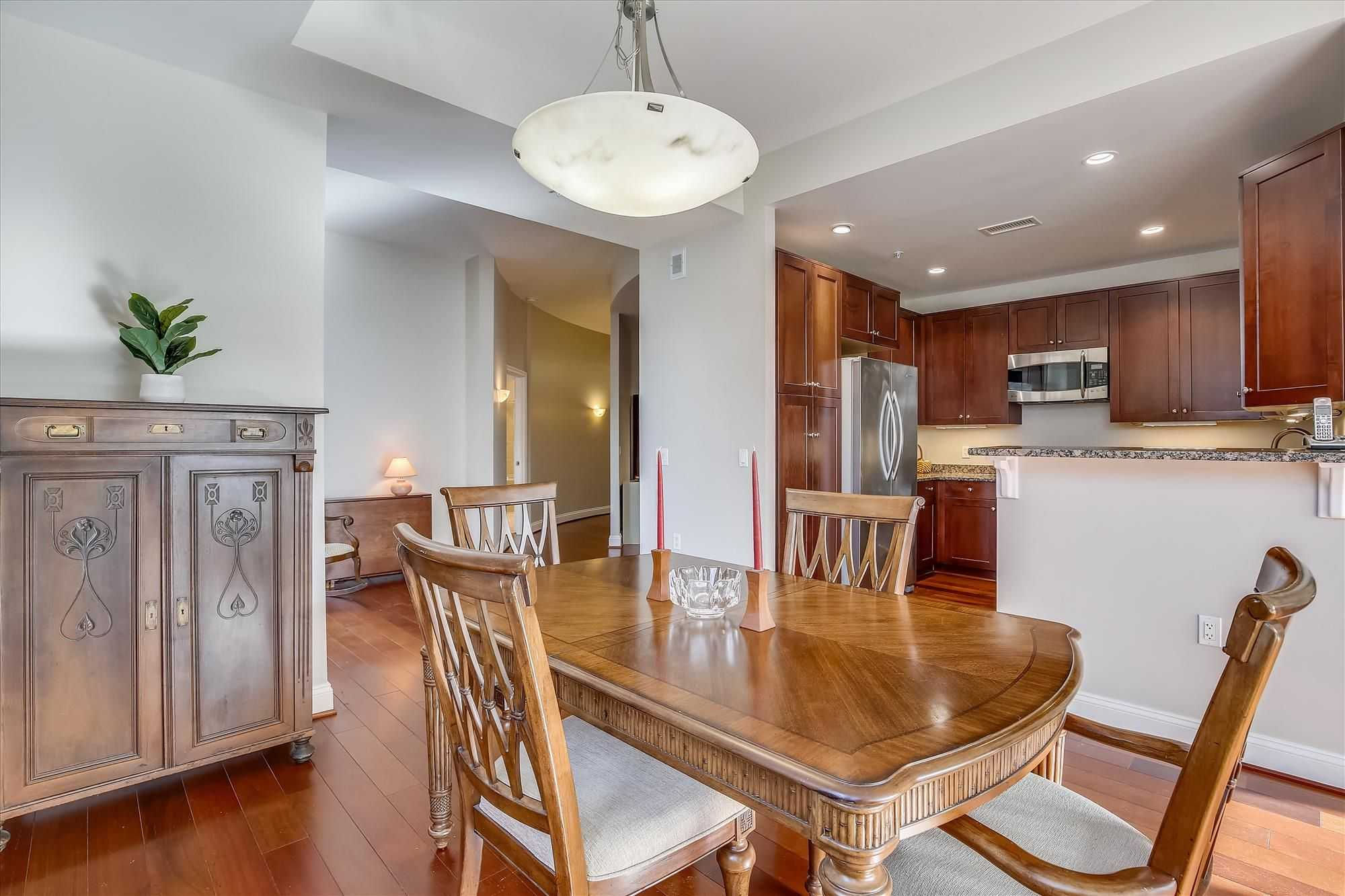 513 West Broad Street, Falls Church, VA, USA, 22046 - Thumbnail 5