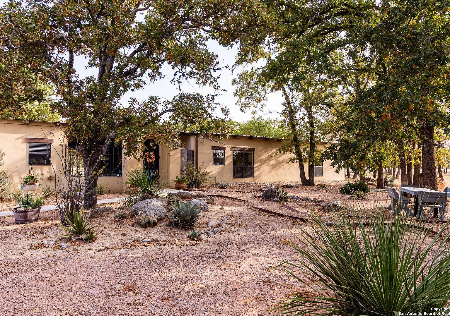 1158 Orchard Park Blvd Medina, TX 78055 - Thumbnail 4