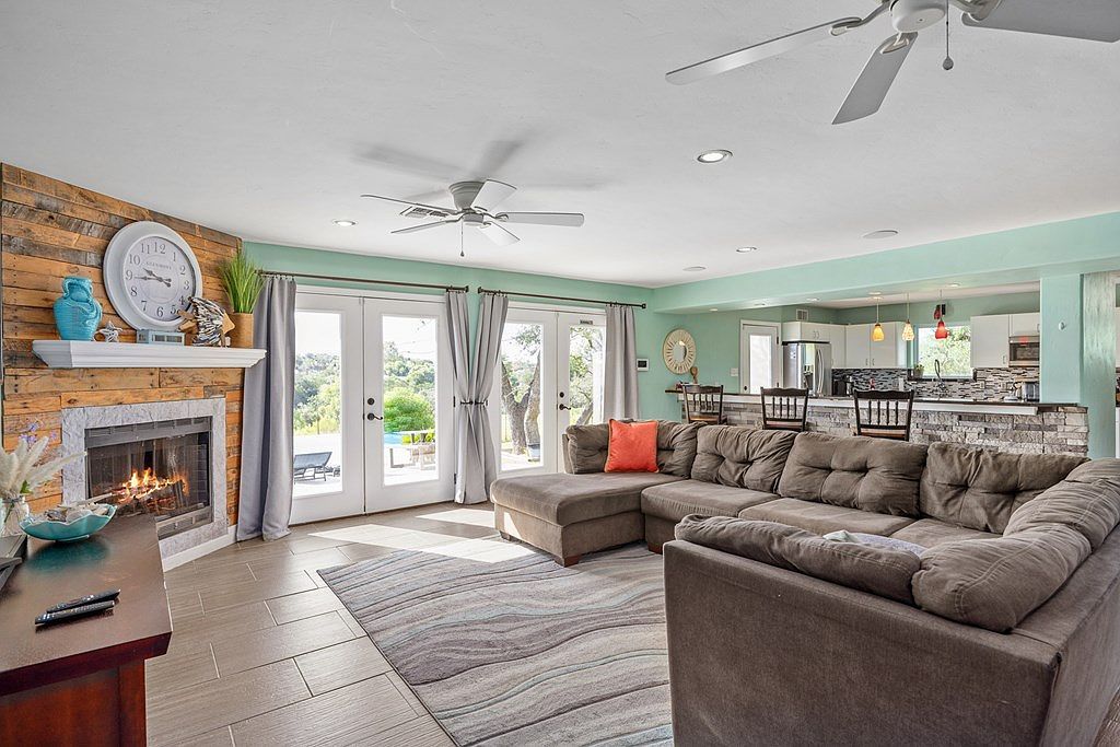 193 Doris Dr Kerrville, TX 78028 - Thumbnail 4