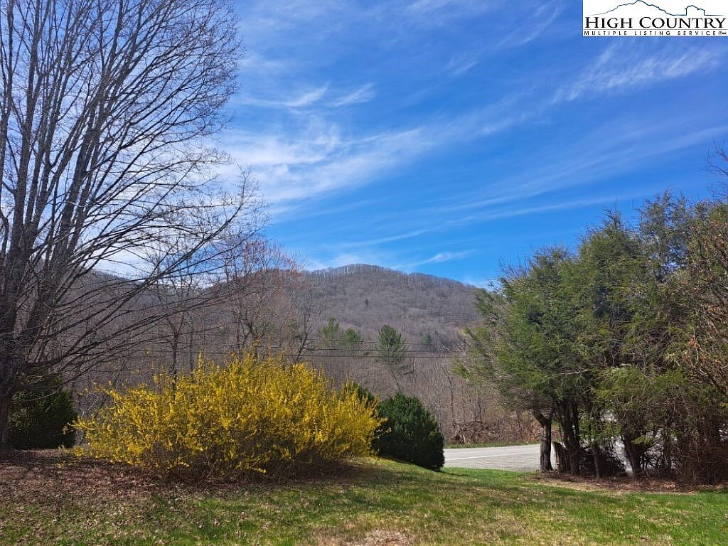 25 Reuben Wooten Rd Banner Elk, NC 28604 - Thumbnail 4