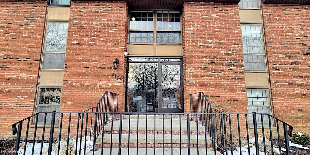 4179 Columbia Rd APT 213 North Olmsted, OH 44070 - Thumbnail 4