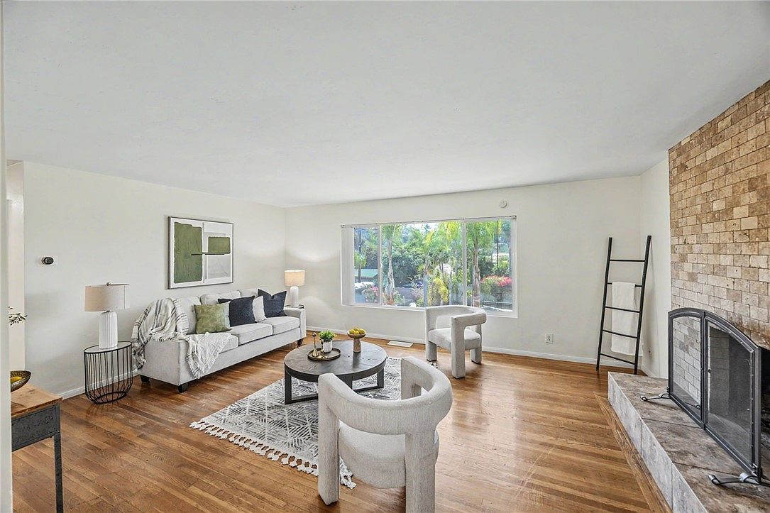 451 E 10th Ave Escondido, CA 92025 - Thumbnail 4