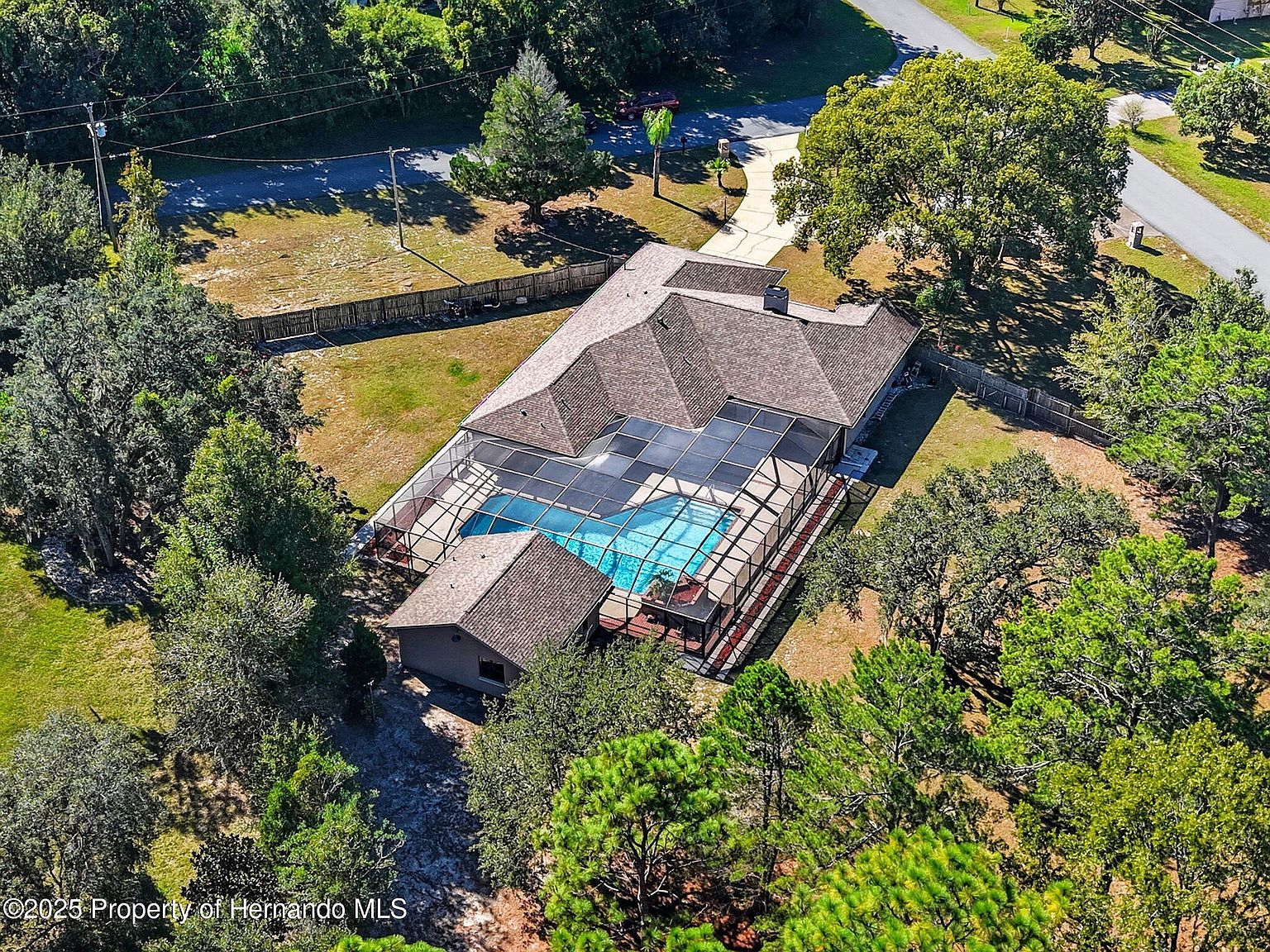 13115 Whitmarsh St Spring Hill, FL 34609 - Thumbnail 4