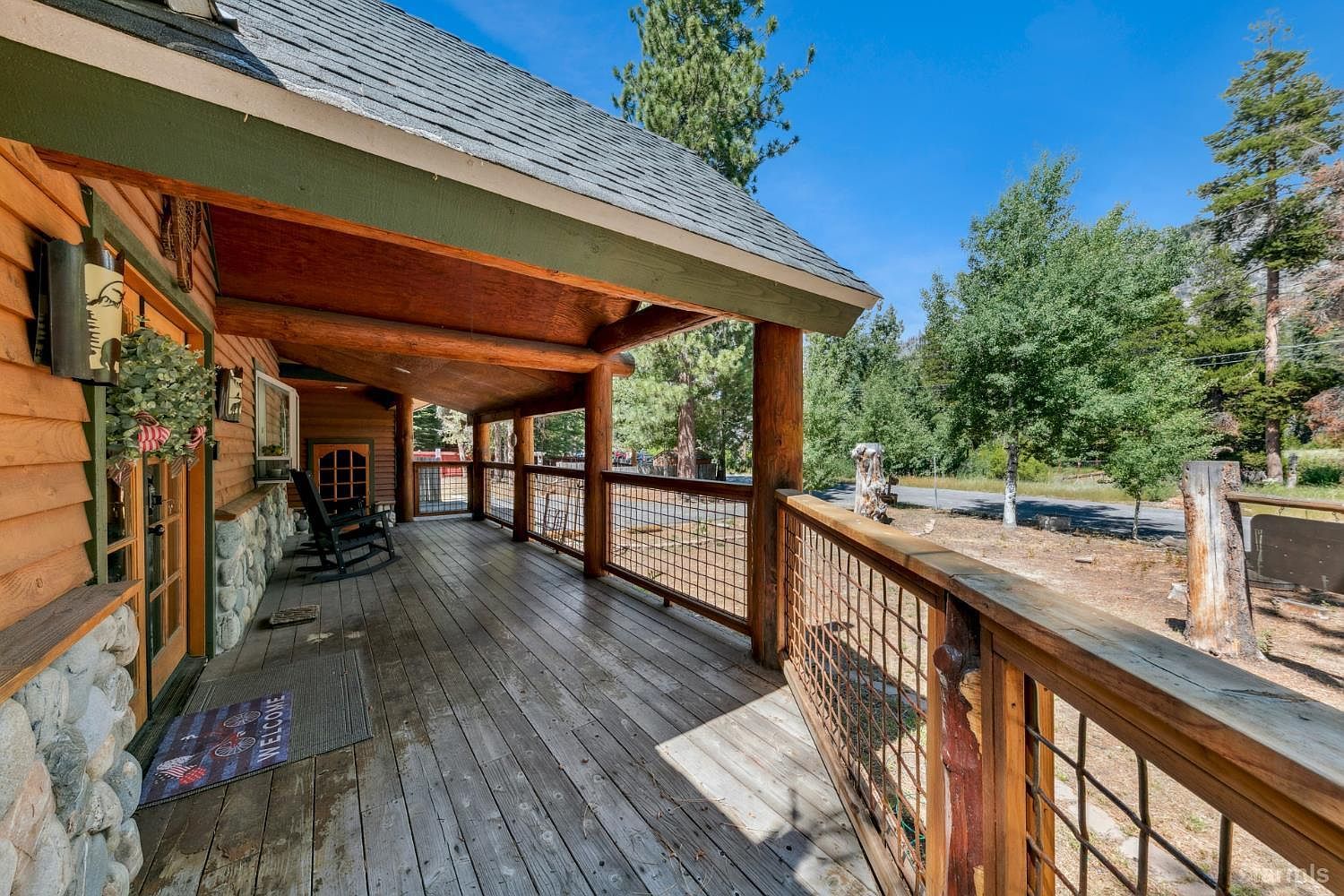 3558 Morton Dr South Lake Tahoe, CA 96150 - Thumbnail 4