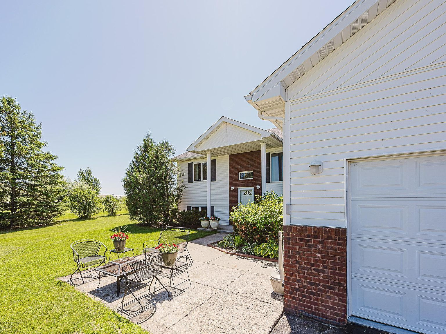 17123 Lakeview Ln Audubon, MN 56511 - Thumbnail 4