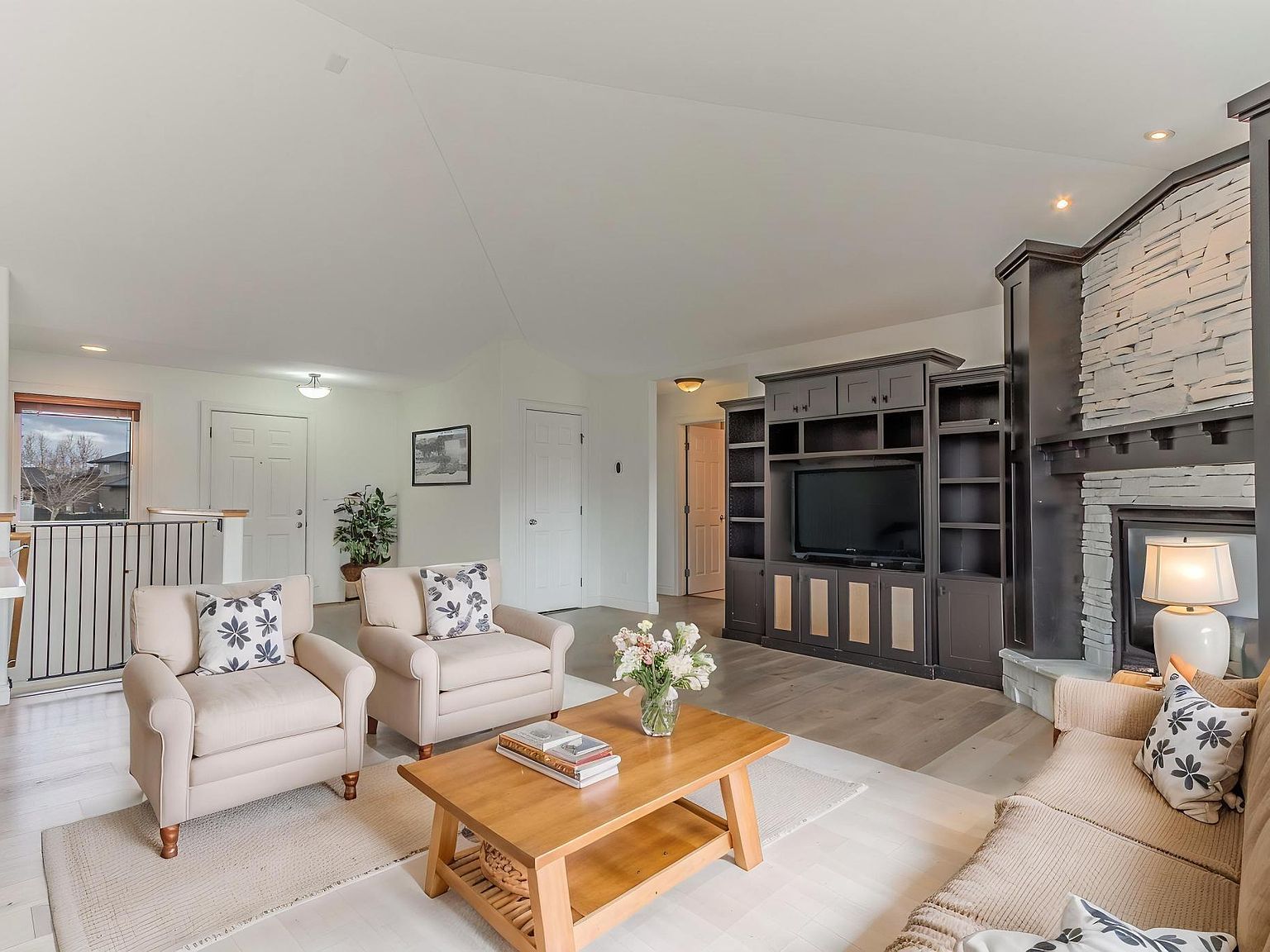 3463 Loberg Dr West Fargo, ND 58078 - Thumbnail 4