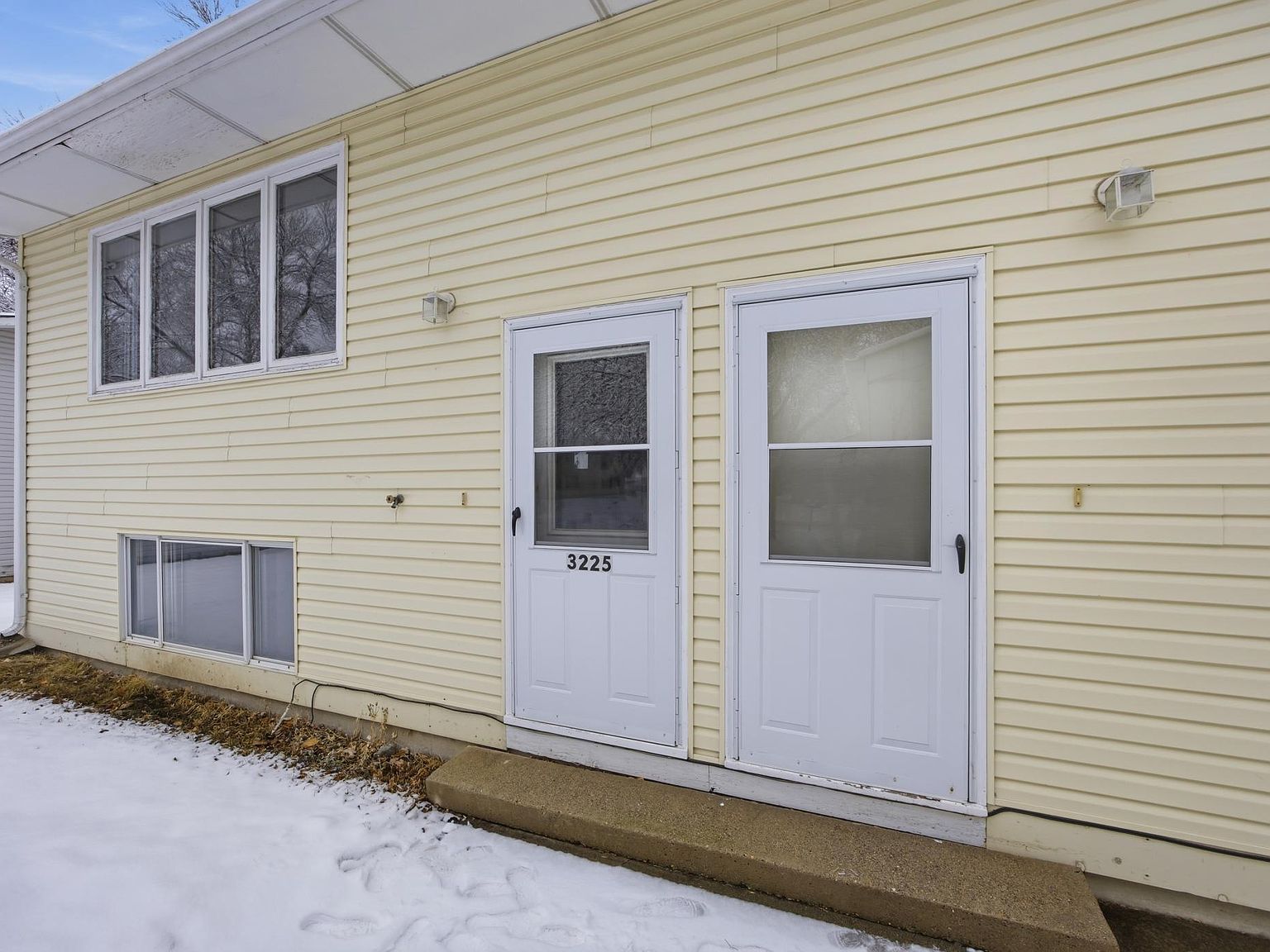 3223-3225 2nd St N Fargo, ND 58102 - Thumbnail 4