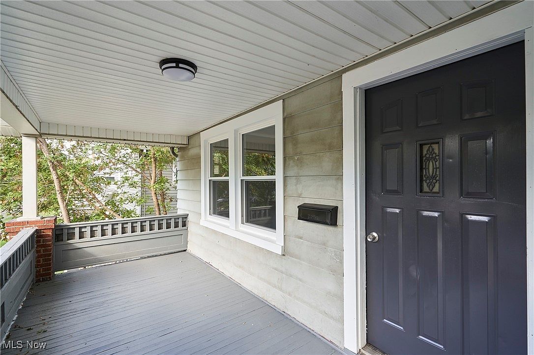 1181 Pondview Ave Akron, OH 44305 - Thumbnail 4