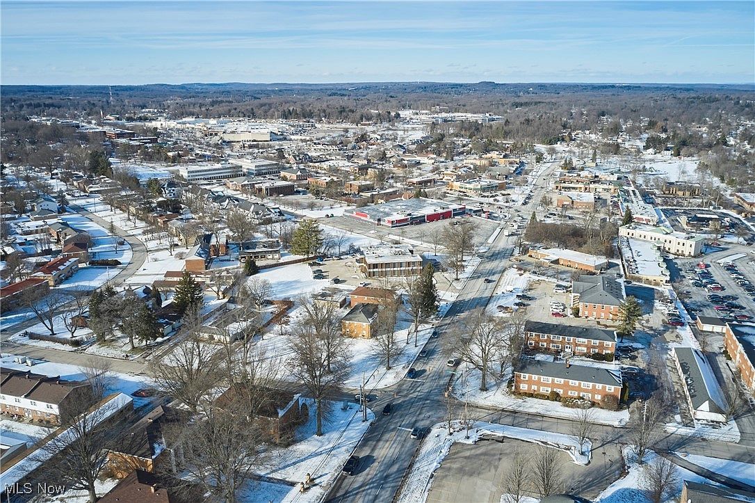 96 S Miller Rd Fairlawn, OH 44333 - Thumbnail 4