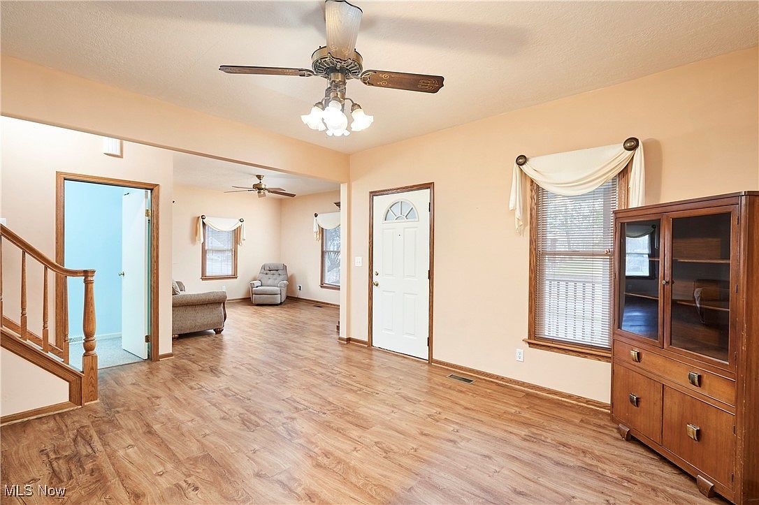 4718 Massillon Rd North Canton, OH 44720 - Thumbnail 4