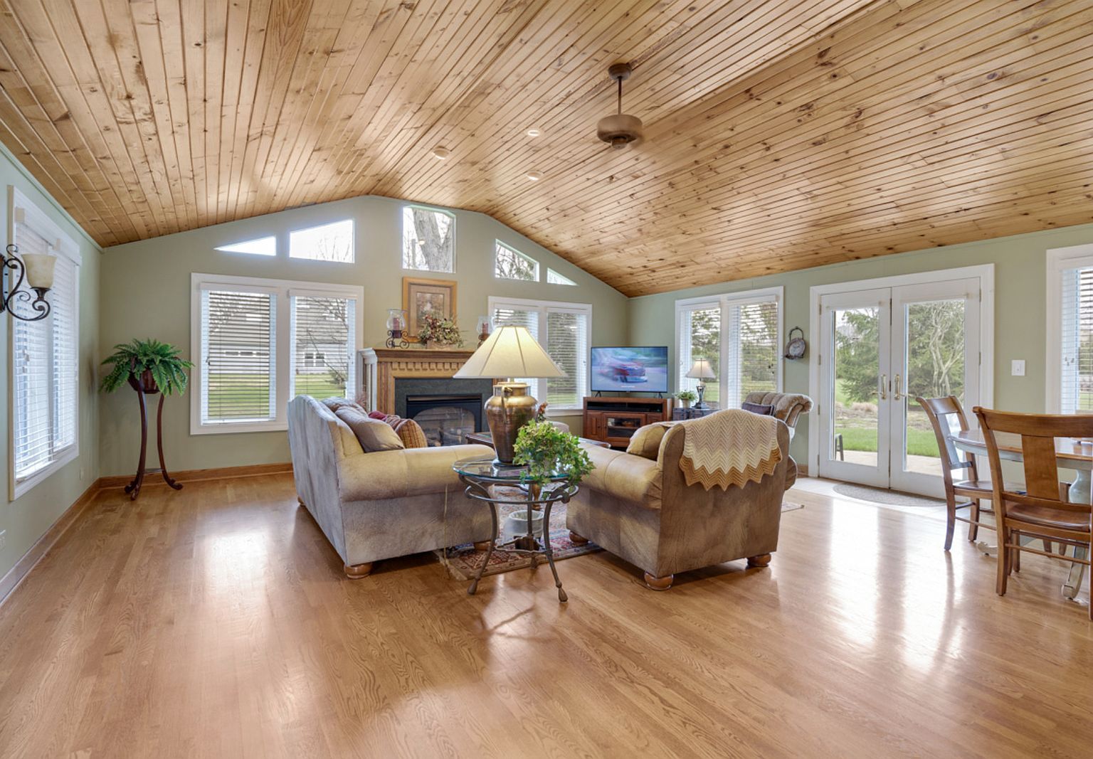 7845 Dana Way Burr Ridge, IL 60527 - Thumbnail 4