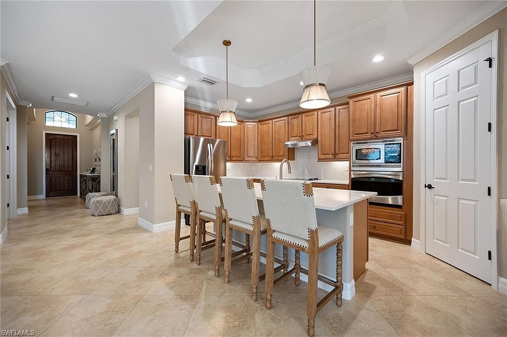 12518 Fenhurst Way Naples, FL 34120 - Thumbnail 4