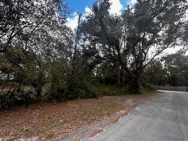 1109 E Drew St Perry, FL 32347 - Thumbnail 4