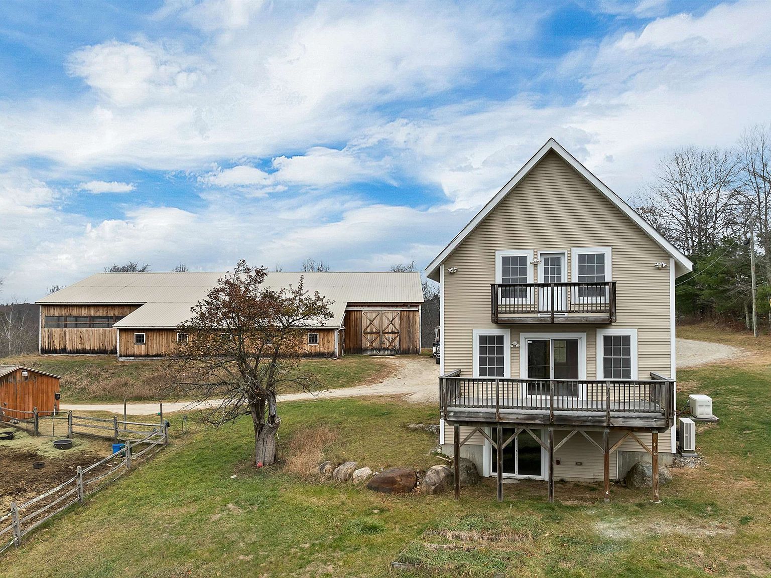 227 Twist Hill Rd Dunbarton, NH 03046 - Thumbnail 4