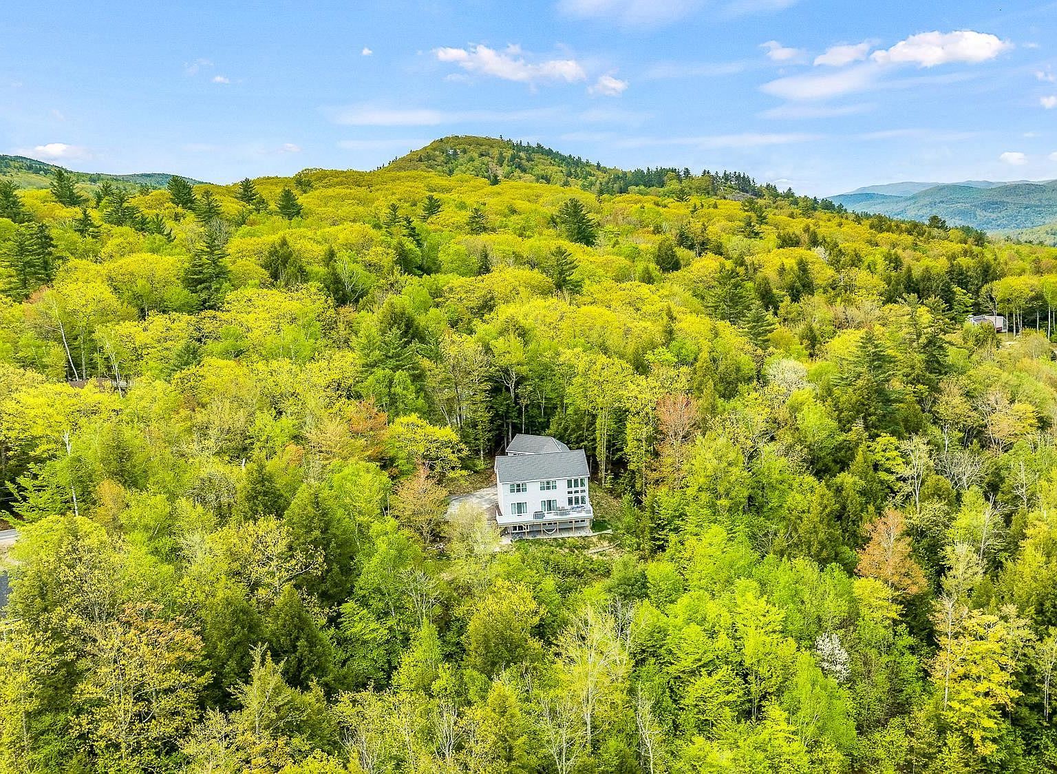 11 Weeping Birches Ln Thornton, NH 03285 - Thumbnail 4