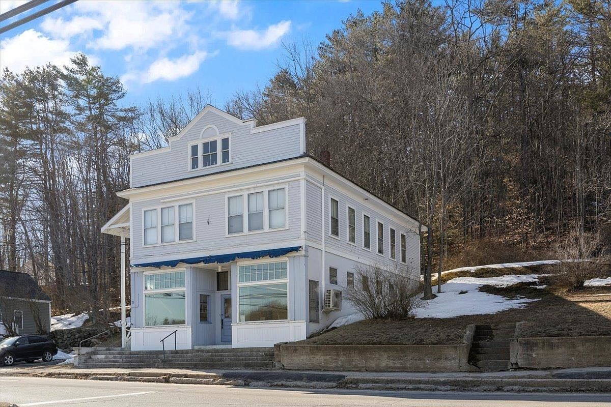 6 Dawson St Milton, NH 03851 - Thumbnail 4