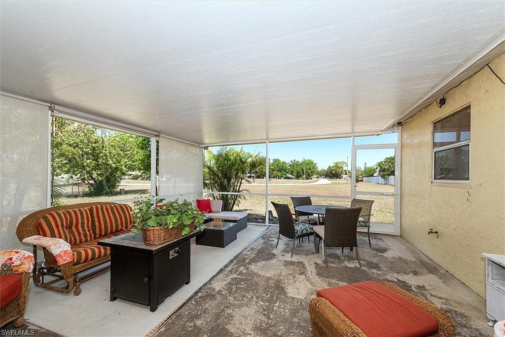 10746 Lemontree Ct Lehigh Acres, FL 33936 - Thumbnail 4