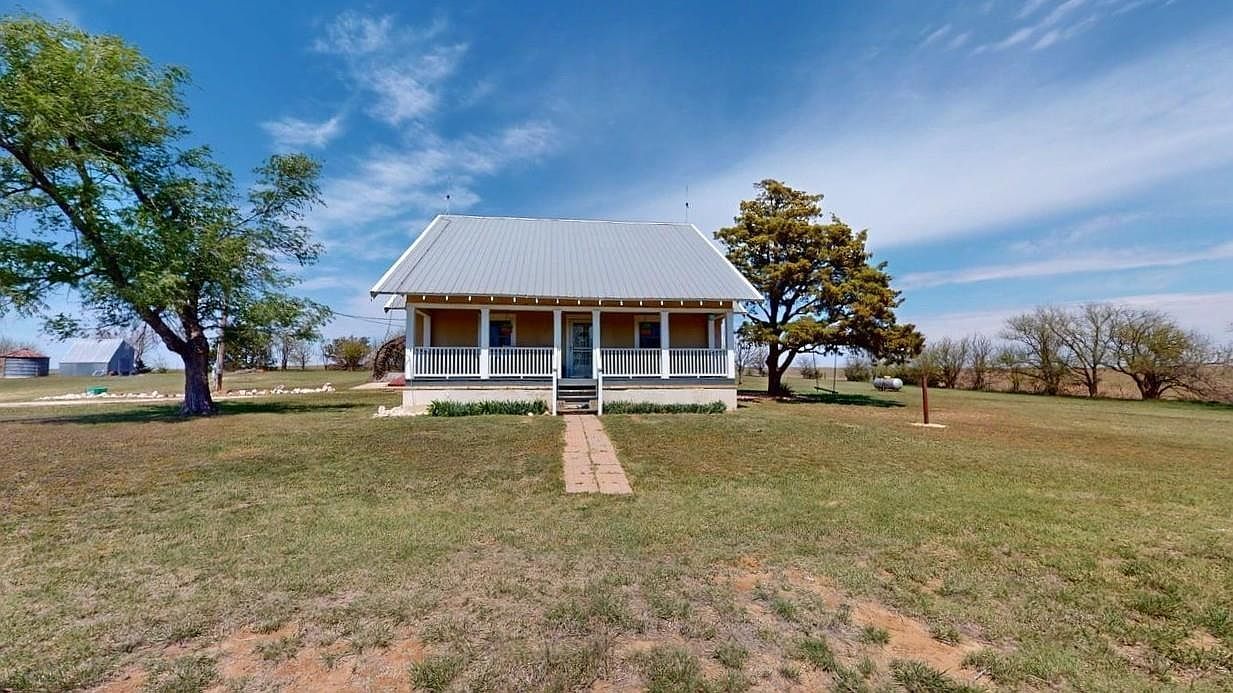 171748 E County Road 43 Gage, OK 73843 - Thumbnail 4