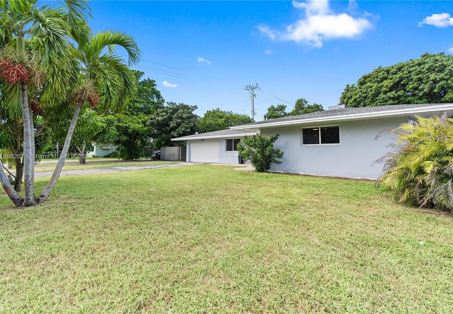 6791 SW 10th Ct Hollywood, FL 33023 - Thumbnail 4