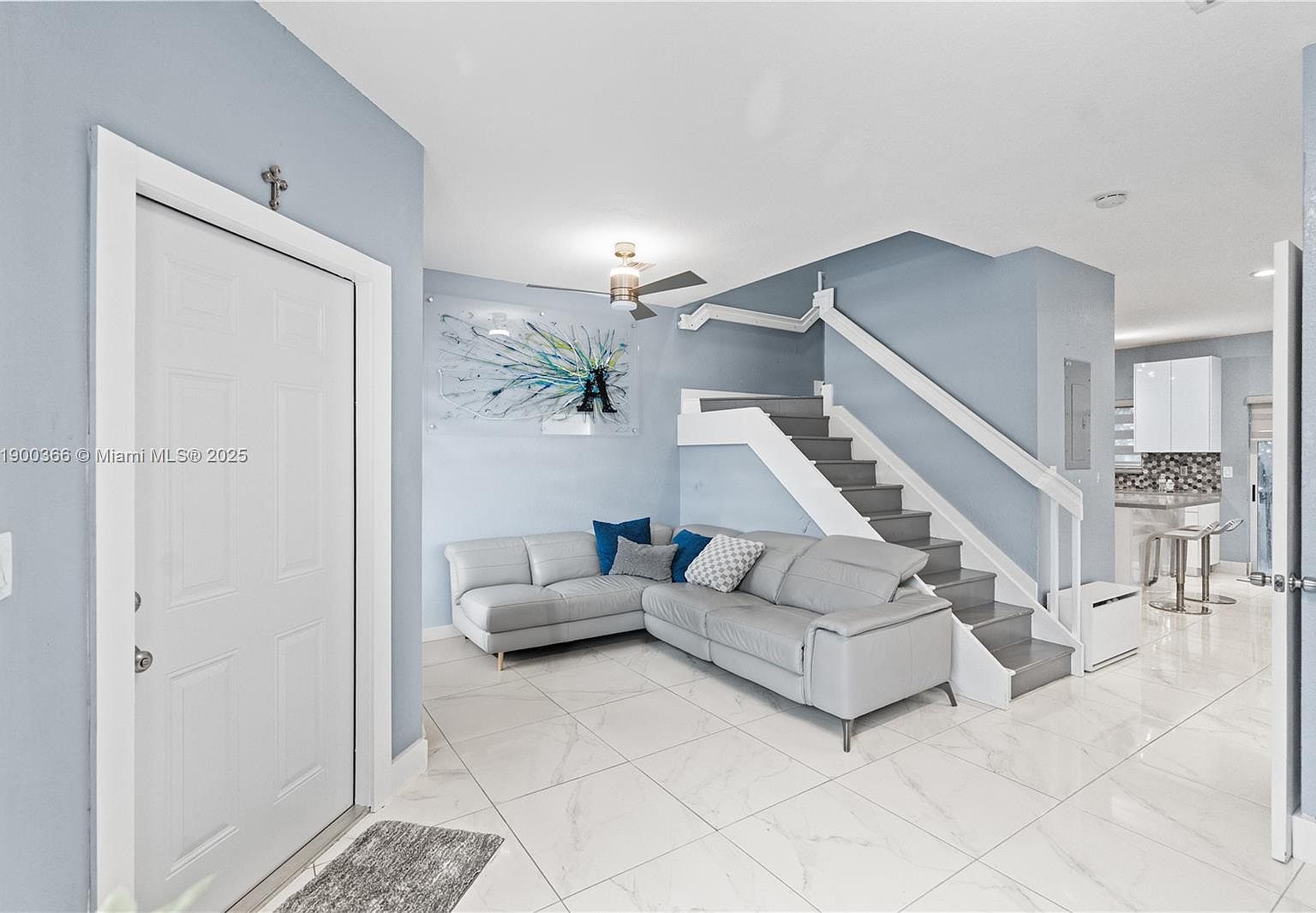 1621 SE 30th St Homestead, FL 33035 - Thumbnail 4