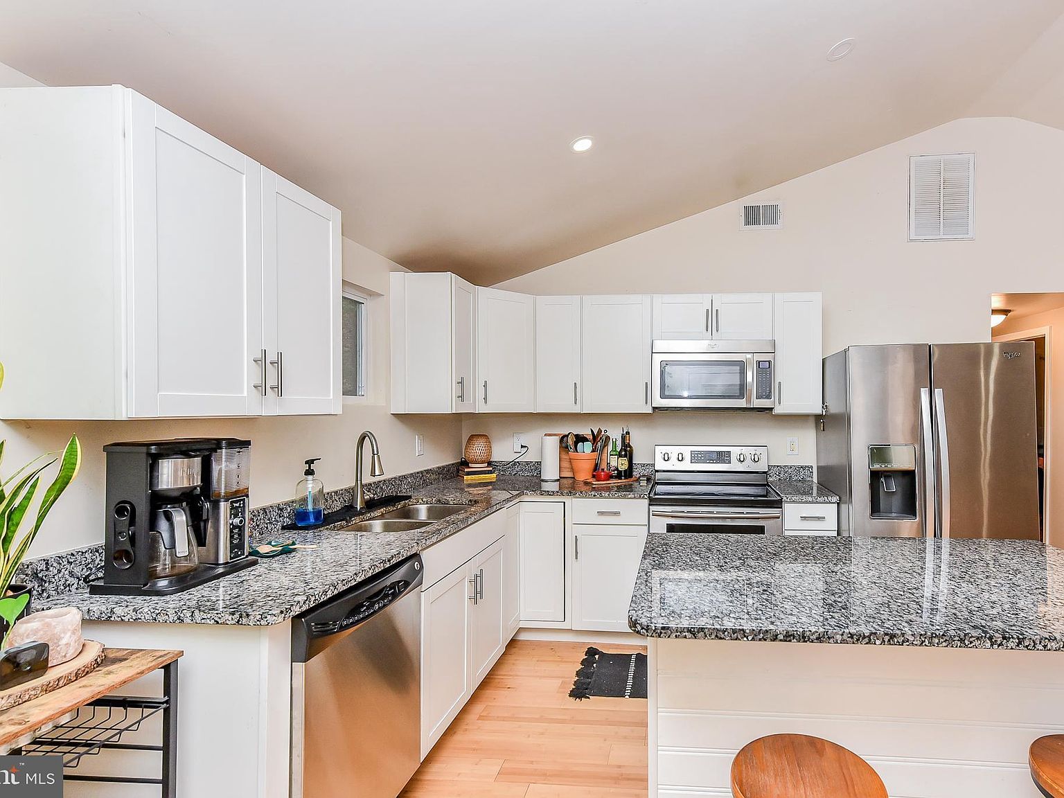 161 Dewdrop Ln Hedgesville, WV 25427 - Thumbnail 4