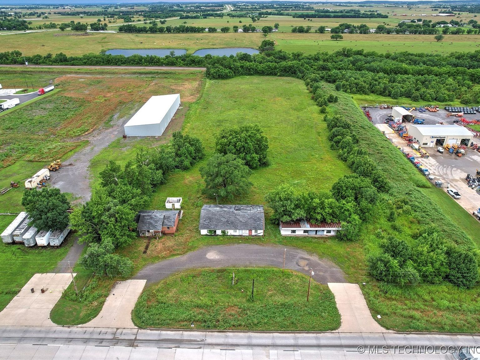 1301 S Chouteau Ave Chouteau, OK 74337 - Thumbnail 4