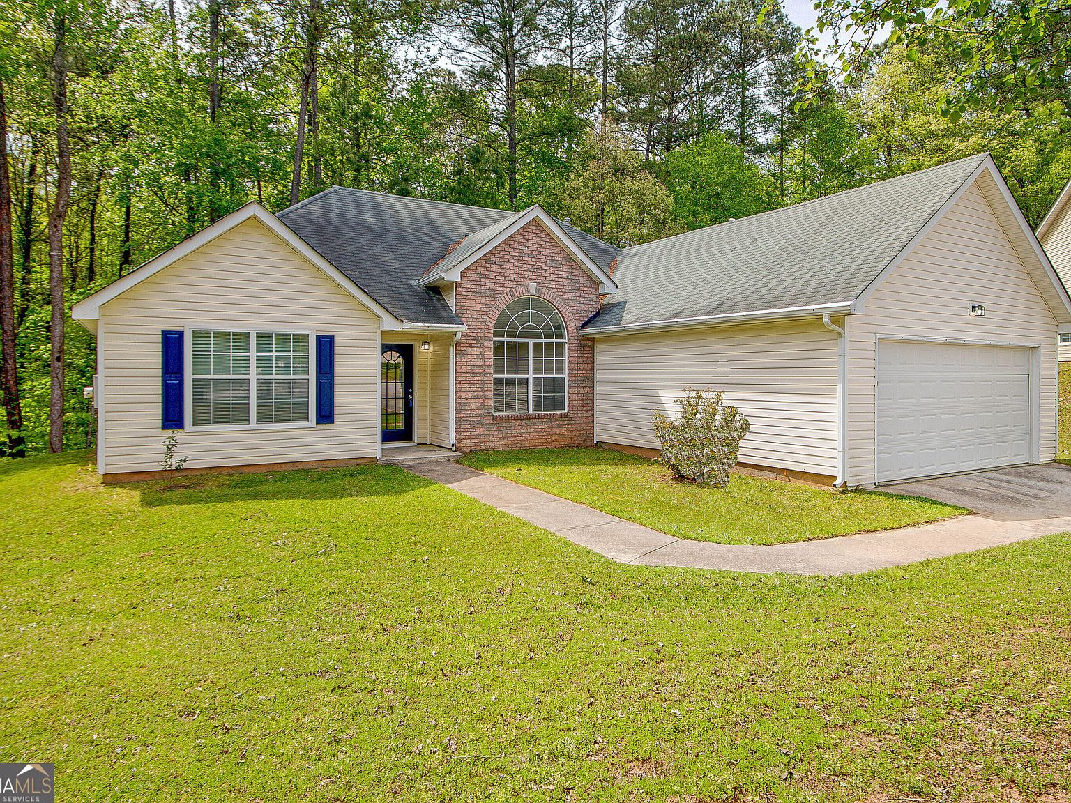 4105 Clarks Trl Douglasville, GA 30135 - Thumbnail 4