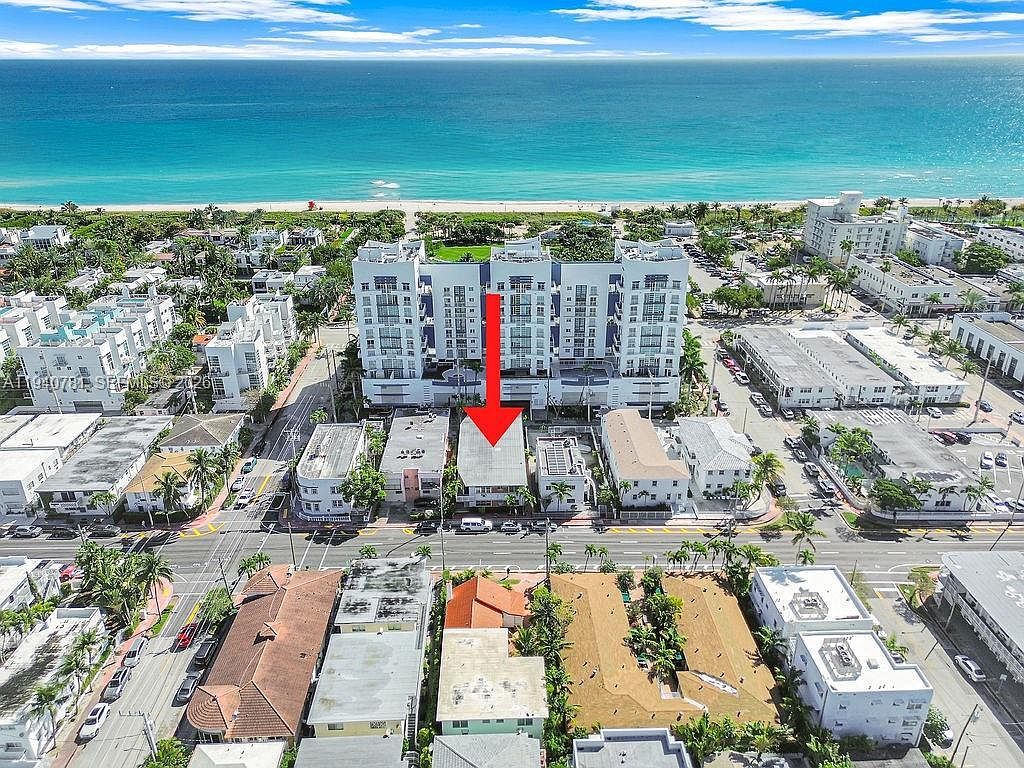7625 Harding Ave APT 1 Miami Beach, FL 33141 - Thumbnail 4