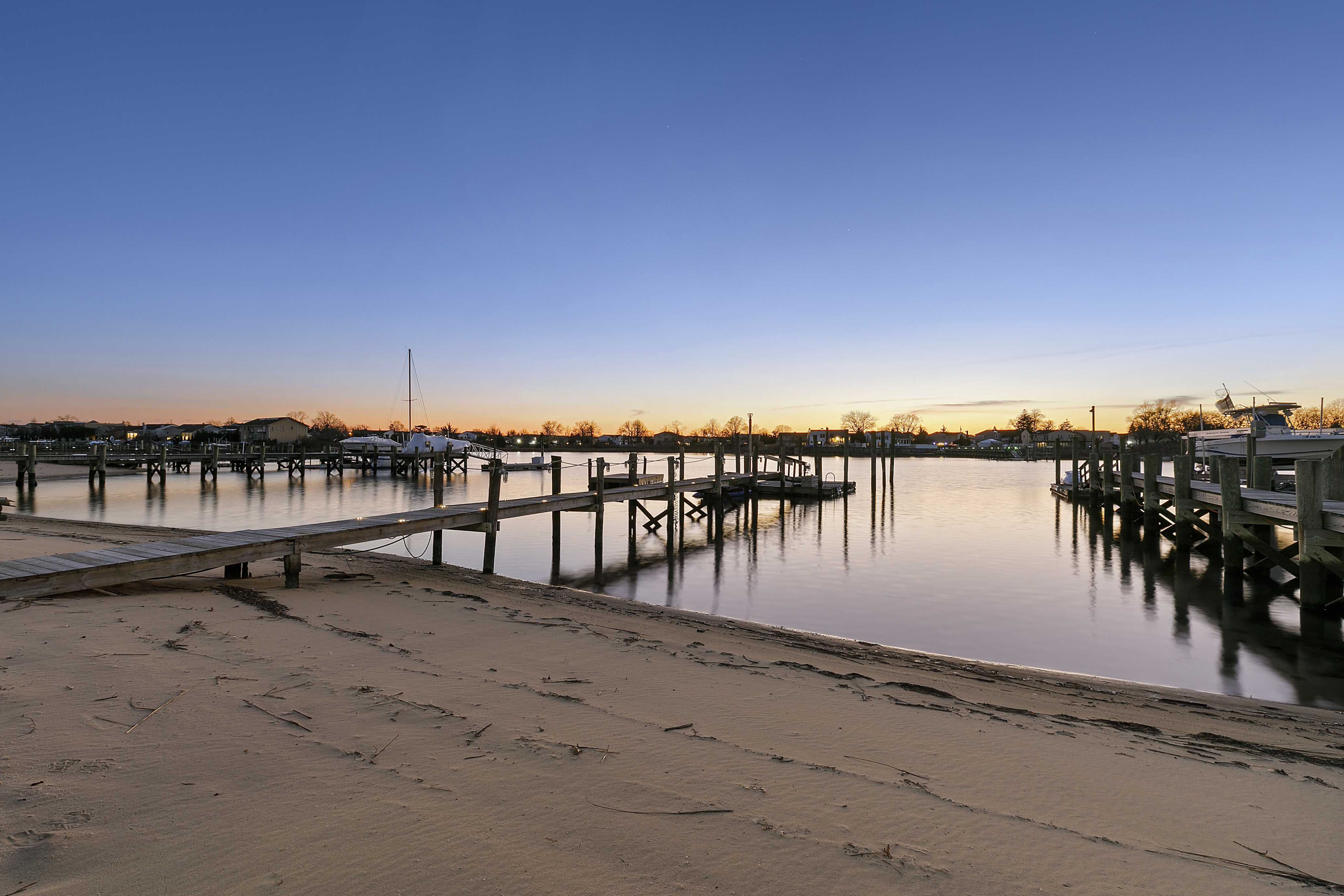 3004 Shore Road, Bellmore, NY, USA, 11710 - Thumbnail 4