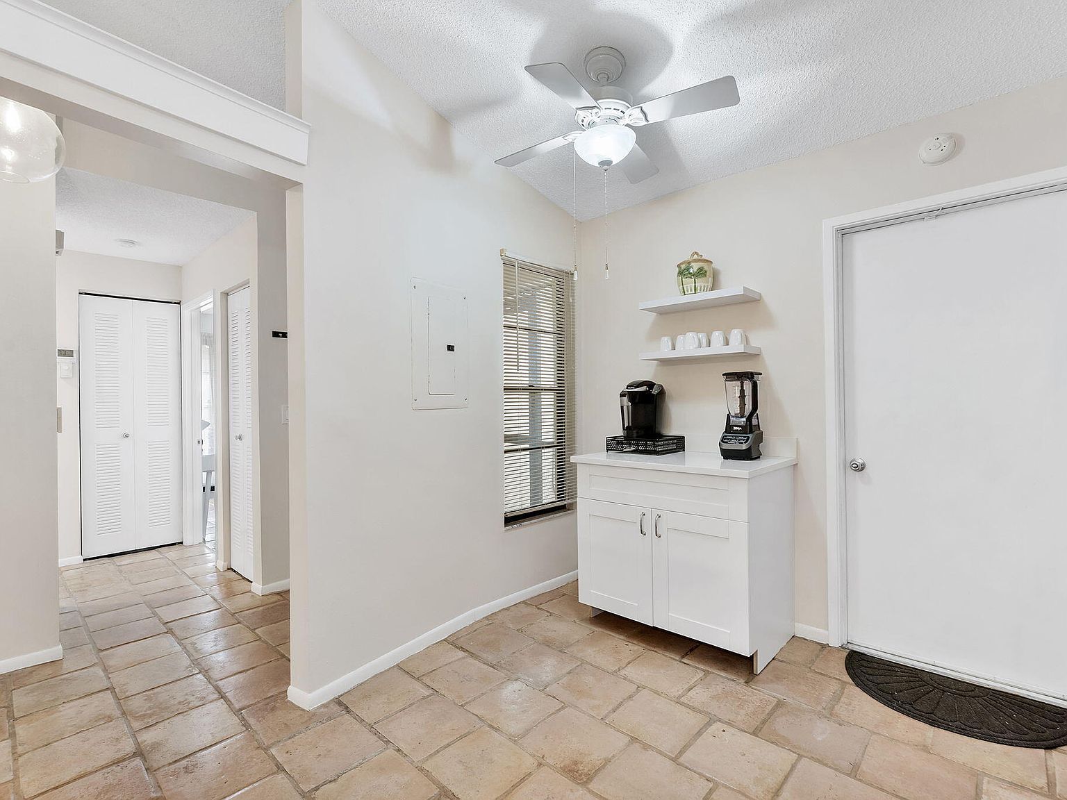 5861 Sunswept Ln Boynton Beach, FL 33437 - Thumbnail 4