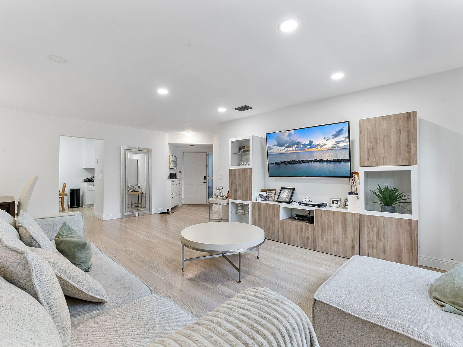 5171 Floria Dr APT H Boynton Beach, FL 33437 - Thumbnail 4