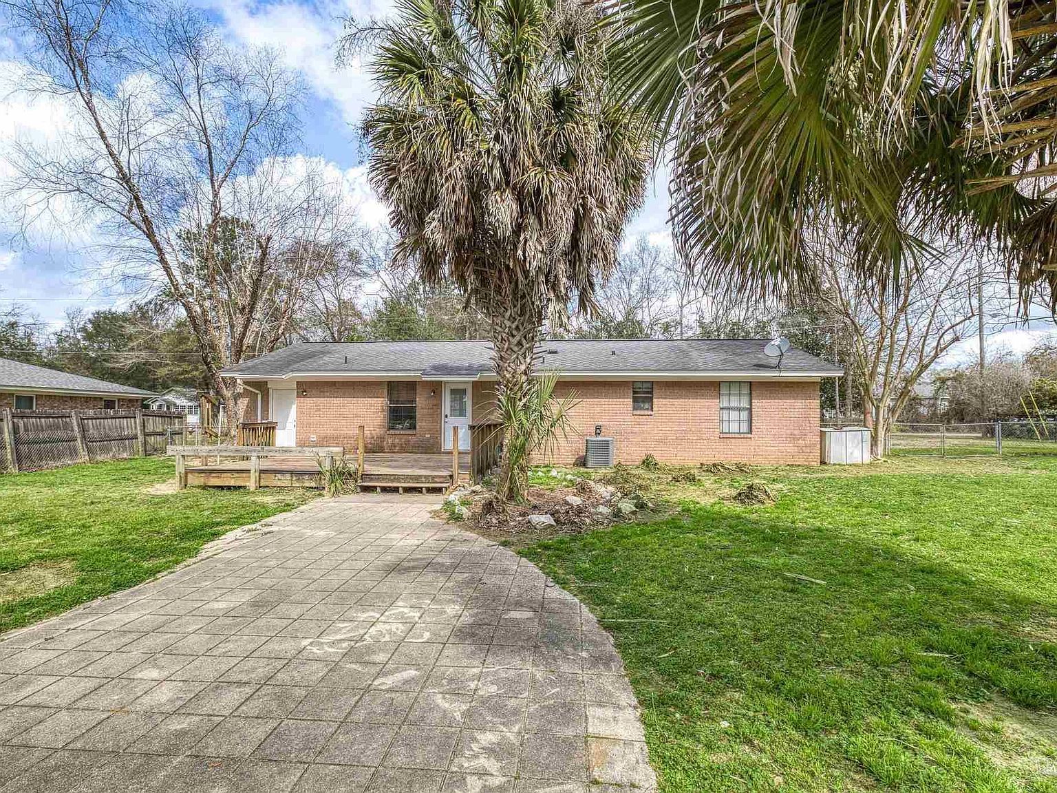 3525 Apple Wood Ln Cantonment, FL 32533 - Thumbnail 4