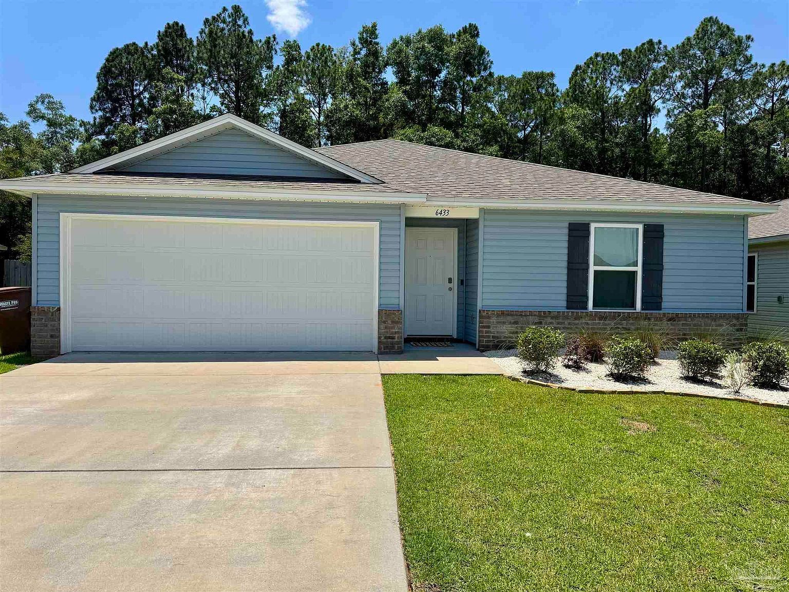 6433 June Bug Dr Milton, FL 32583 - Thumbnail 4