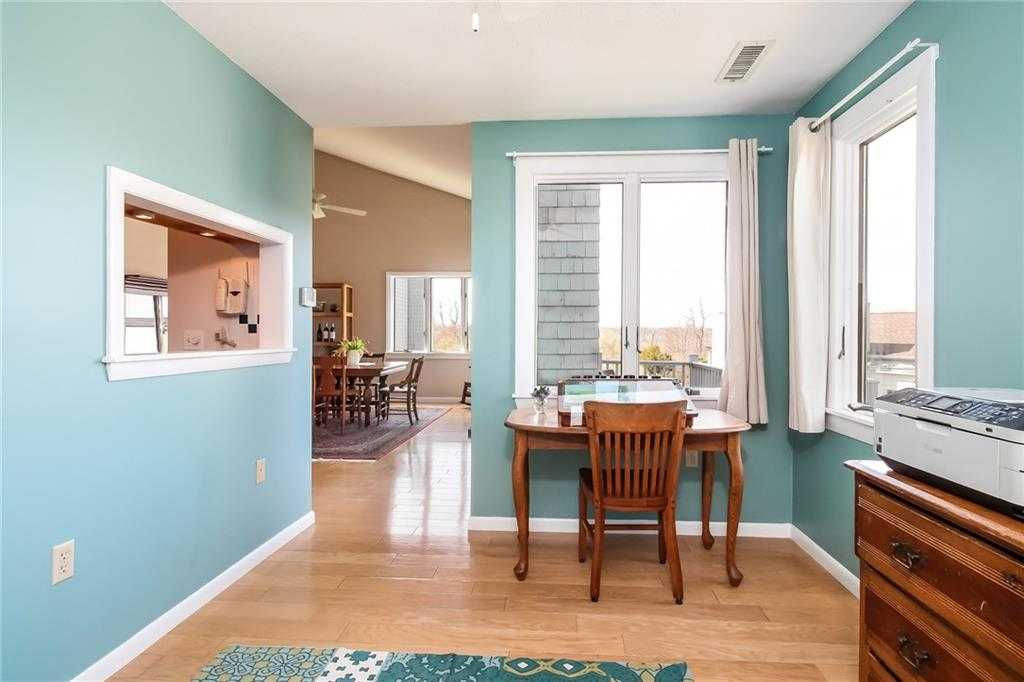 54 Sea Breeze Lane, Bristol, RI, USA, 2809 - Thumbnail 4