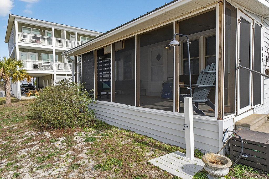 714 Oleander Ave Mexico Beach, FL 32456 - Thumbnail 4