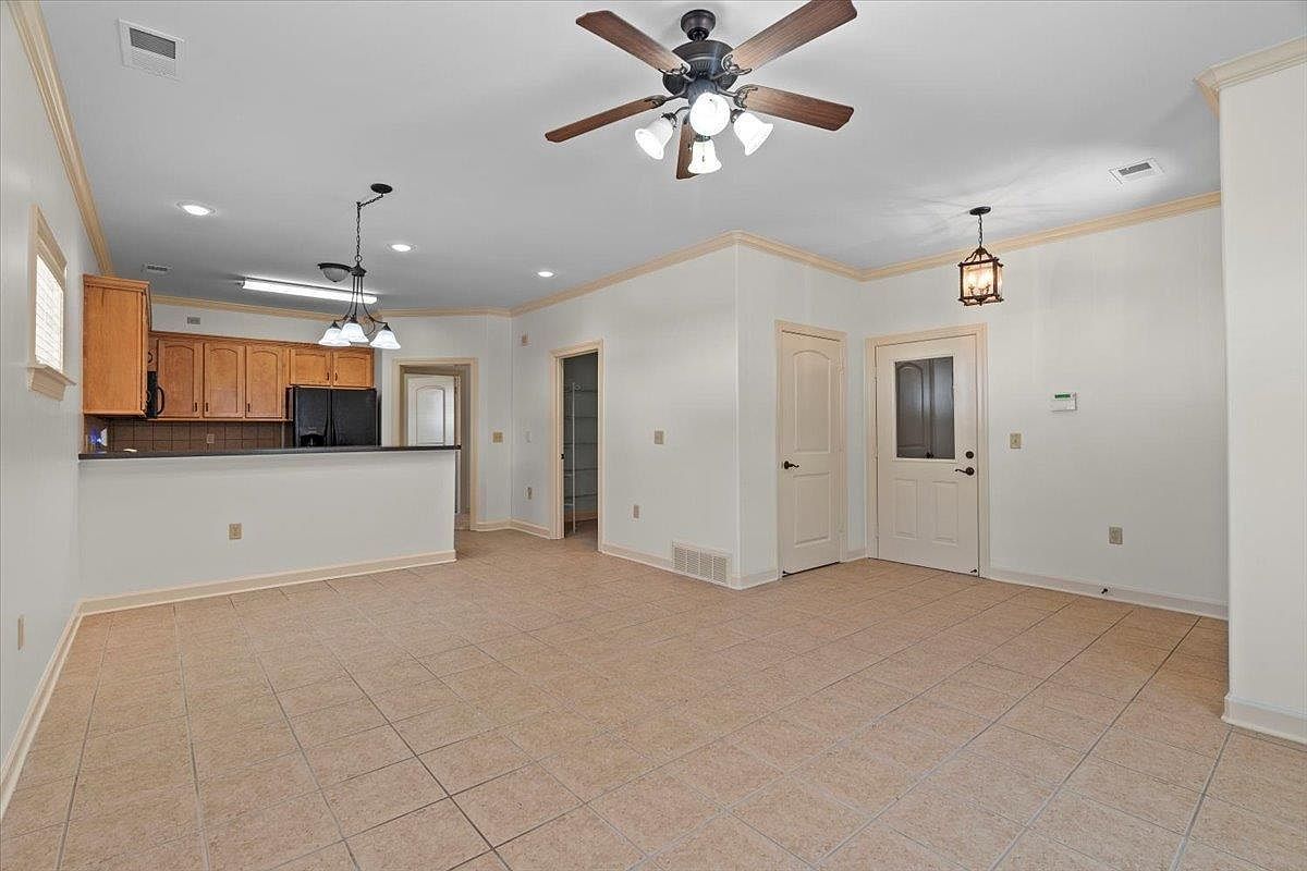 1595 Dexter Grove Ct APT 105 Cordova, TN 38016 - Thumbnail 4