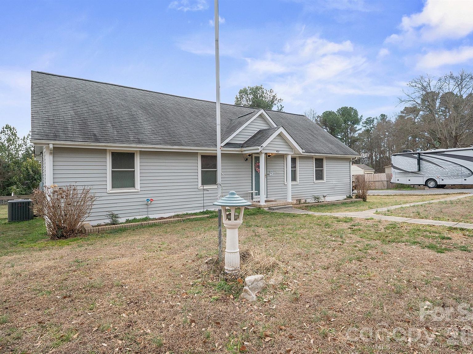 117 Hillcrest Dr Bessemer City, NC 28016 - Thumbnail 4