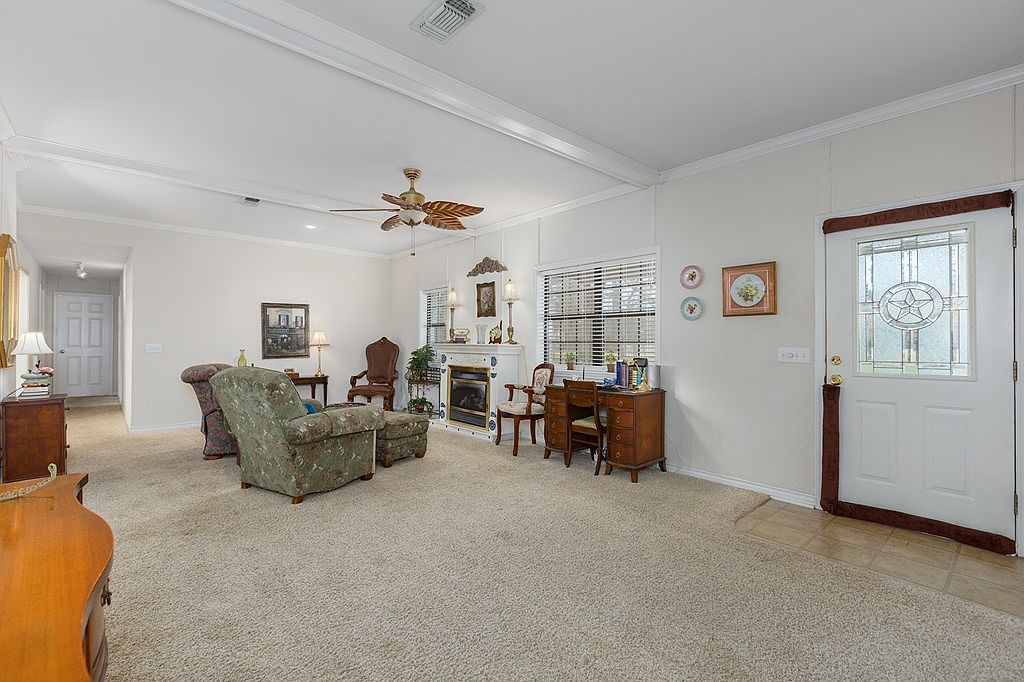 229 Thornton Rd Huntington, TX 75949 - Thumbnail 4