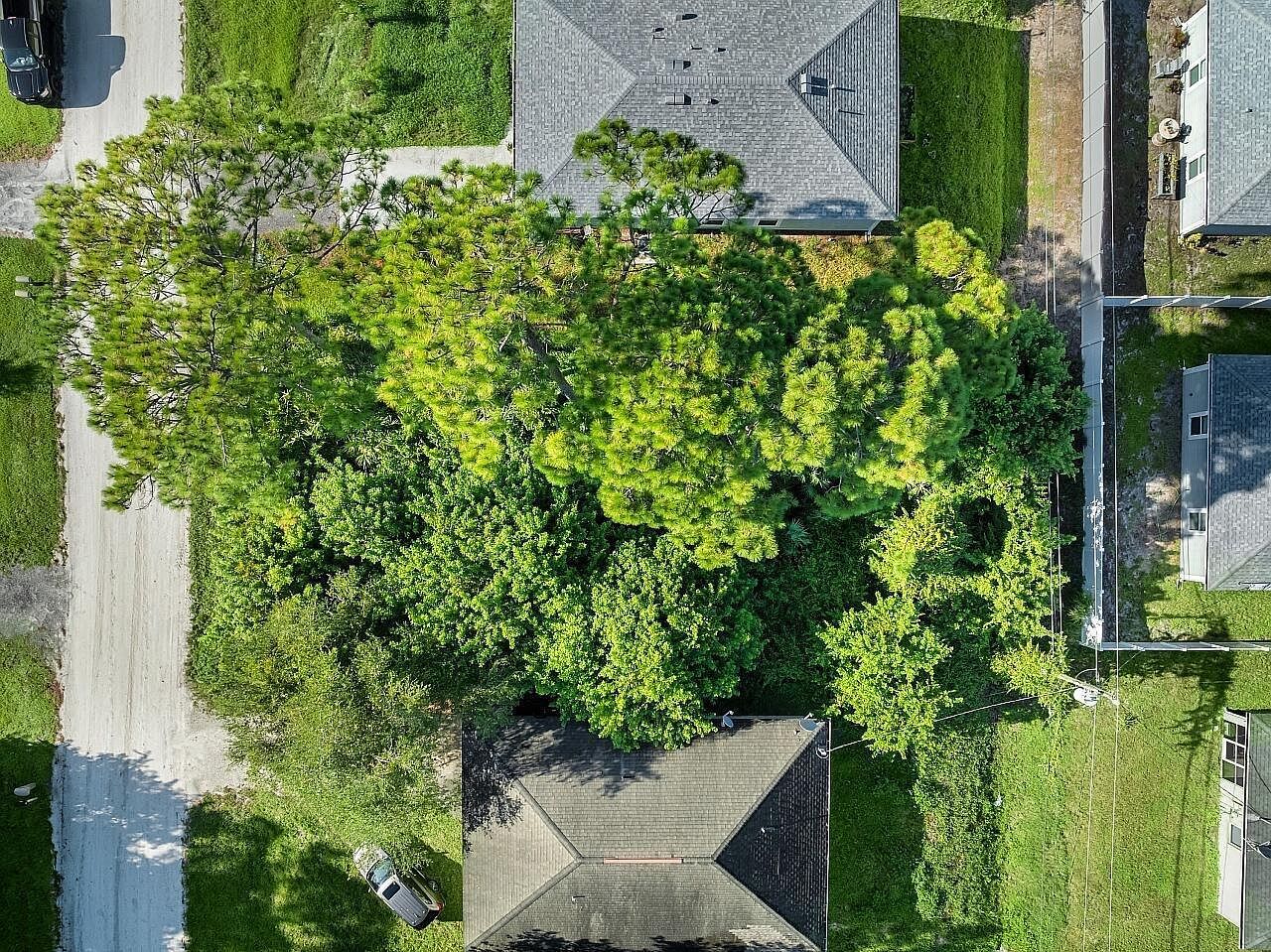 1145 10th Ct SW Vero Beach, FL 32962 - Thumbnail 4