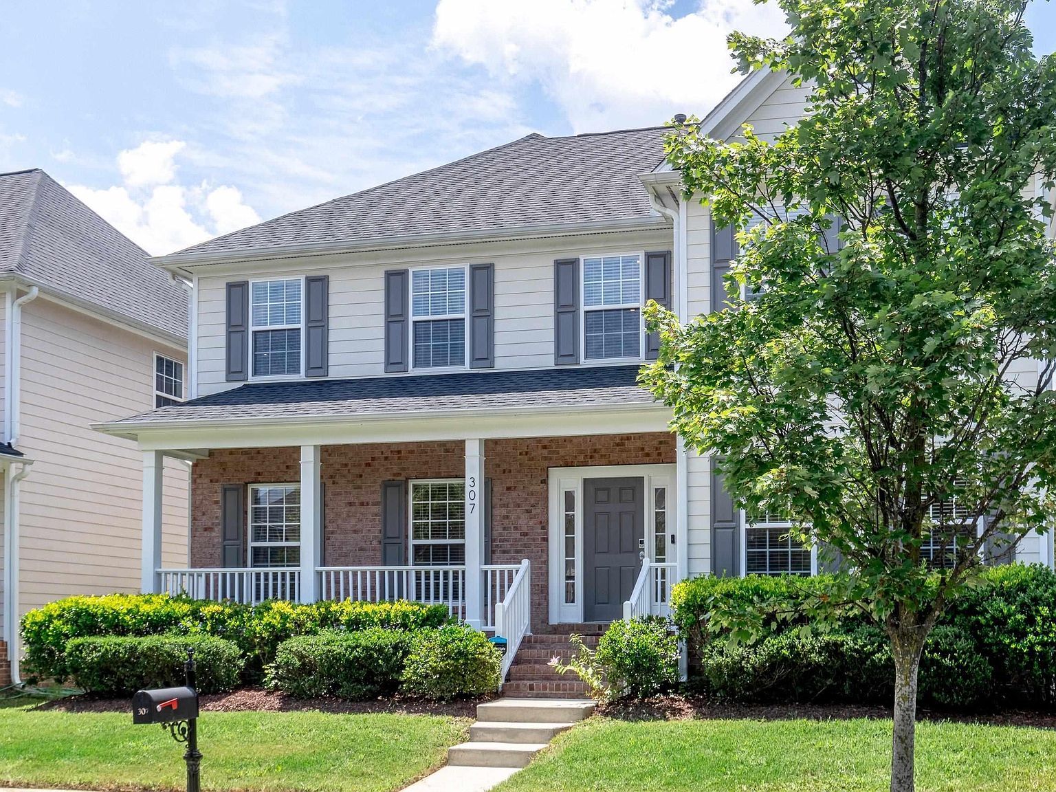 307 Minton Valley Ln Cary, NC 27519 - Thumbnail 4