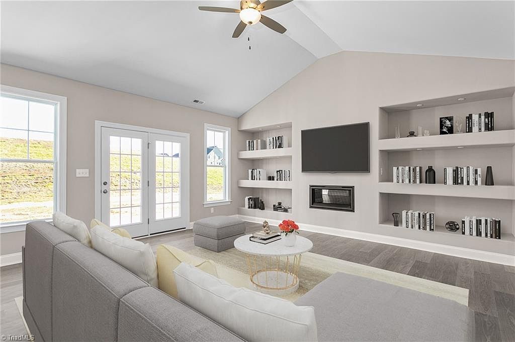 3117 Cullens Dr Graham, NC 27253 - Thumbnail 4