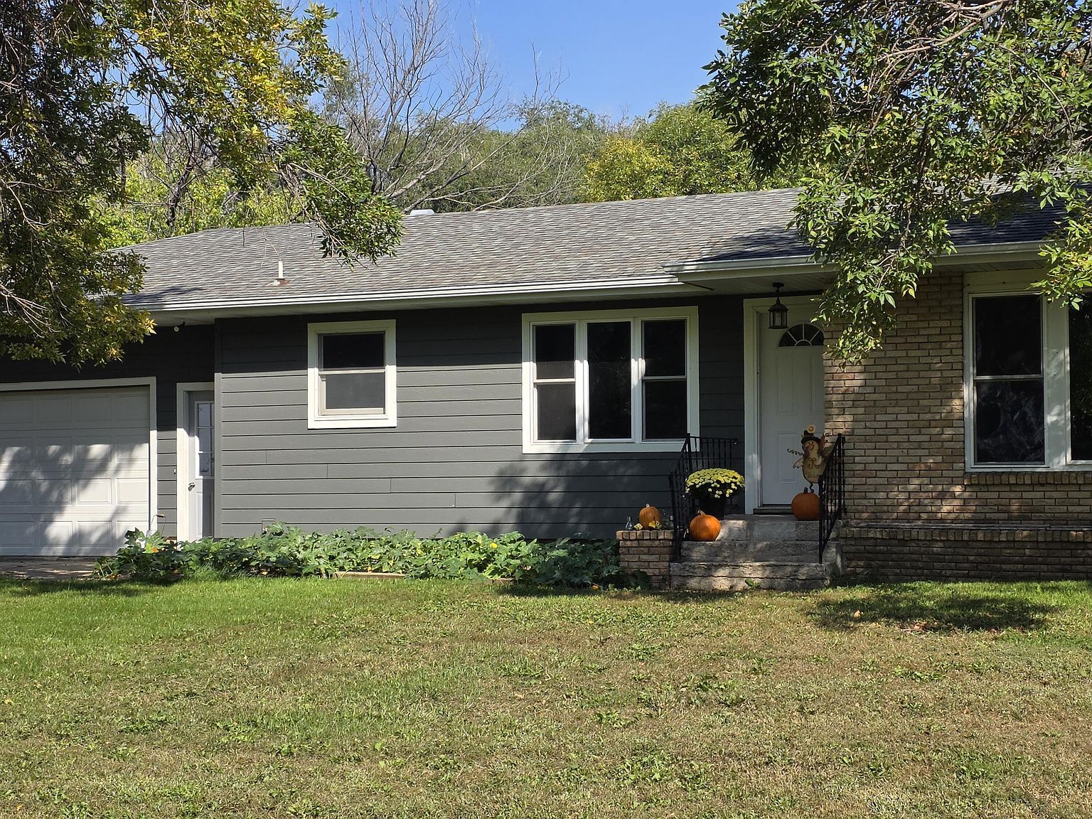 230 Nebraska St W Carthage, SD 57323 - Thumbnail 4