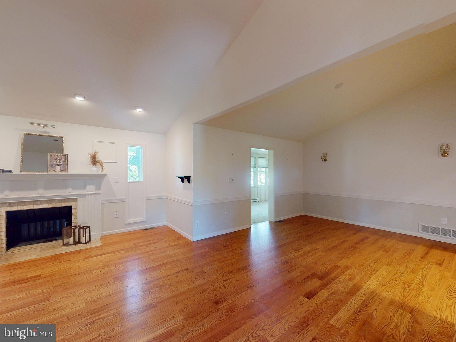 128 Colonial Ct State College, PA 16801 - Thumbnail 4