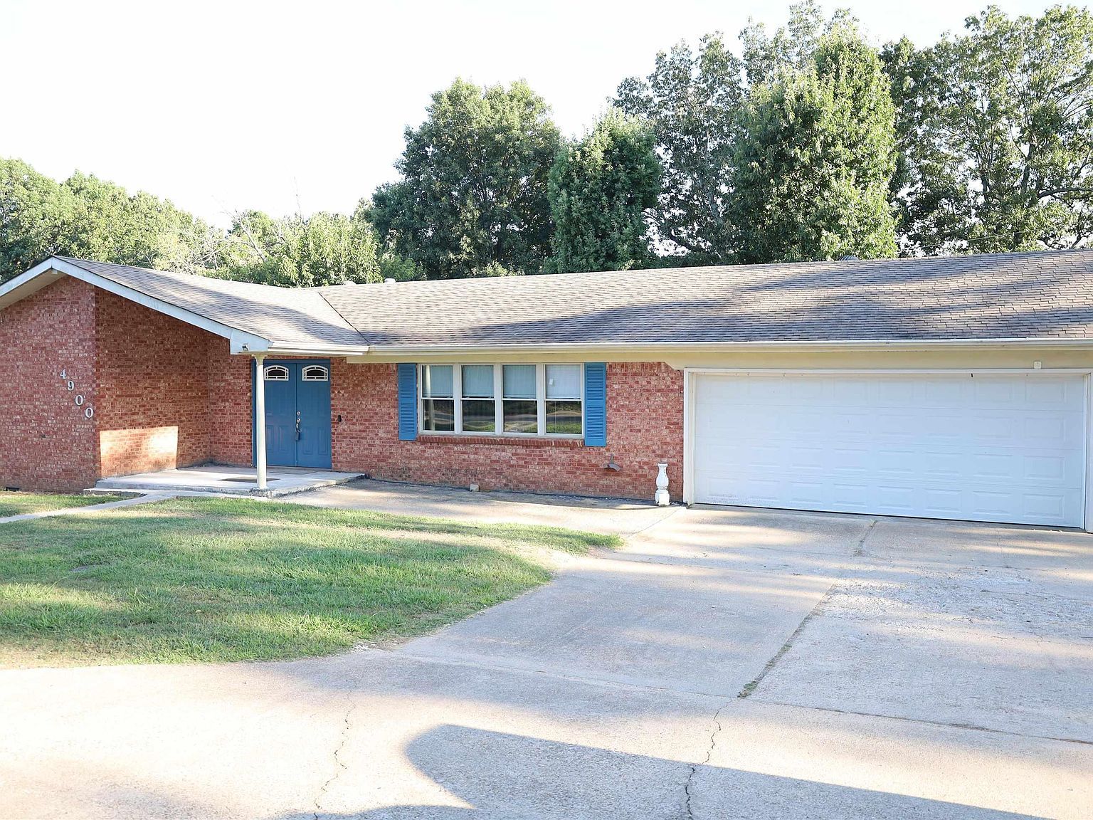 4900 McPhill Dr Paragould, AR 72450  | Single Family