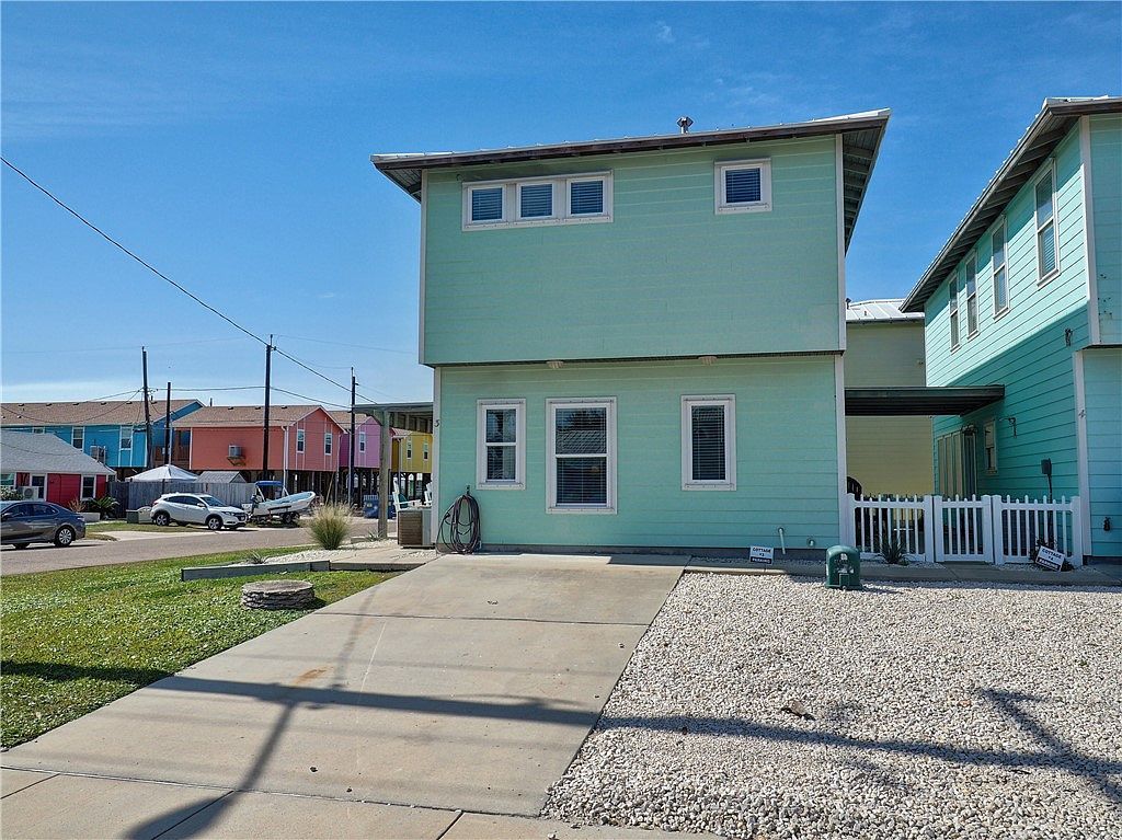 318 S Station St #3 Pt Aransas, TX 78373 - Thumbnail 4