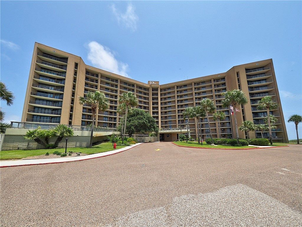 6649 Seacomber Dr APT 402 Port Aransas, TX 78373 - Thumbnail 4