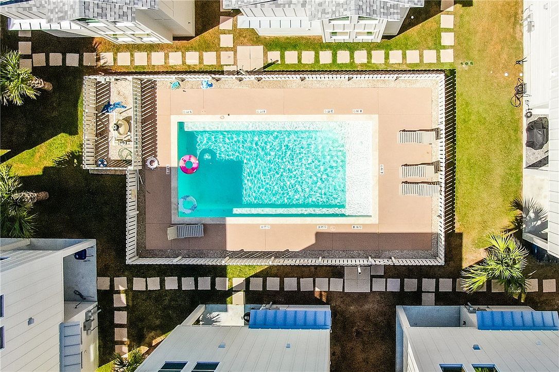 434 Oleander St UNIT 8 Port Aransas, TX 78373 - Thumbnail 4