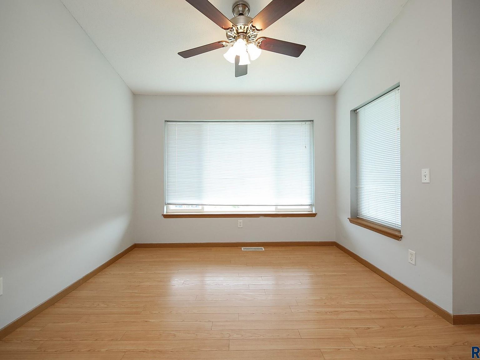 7107 W 56th St APT 22 Sioux Falls, SD 57106 - Thumbnail 4