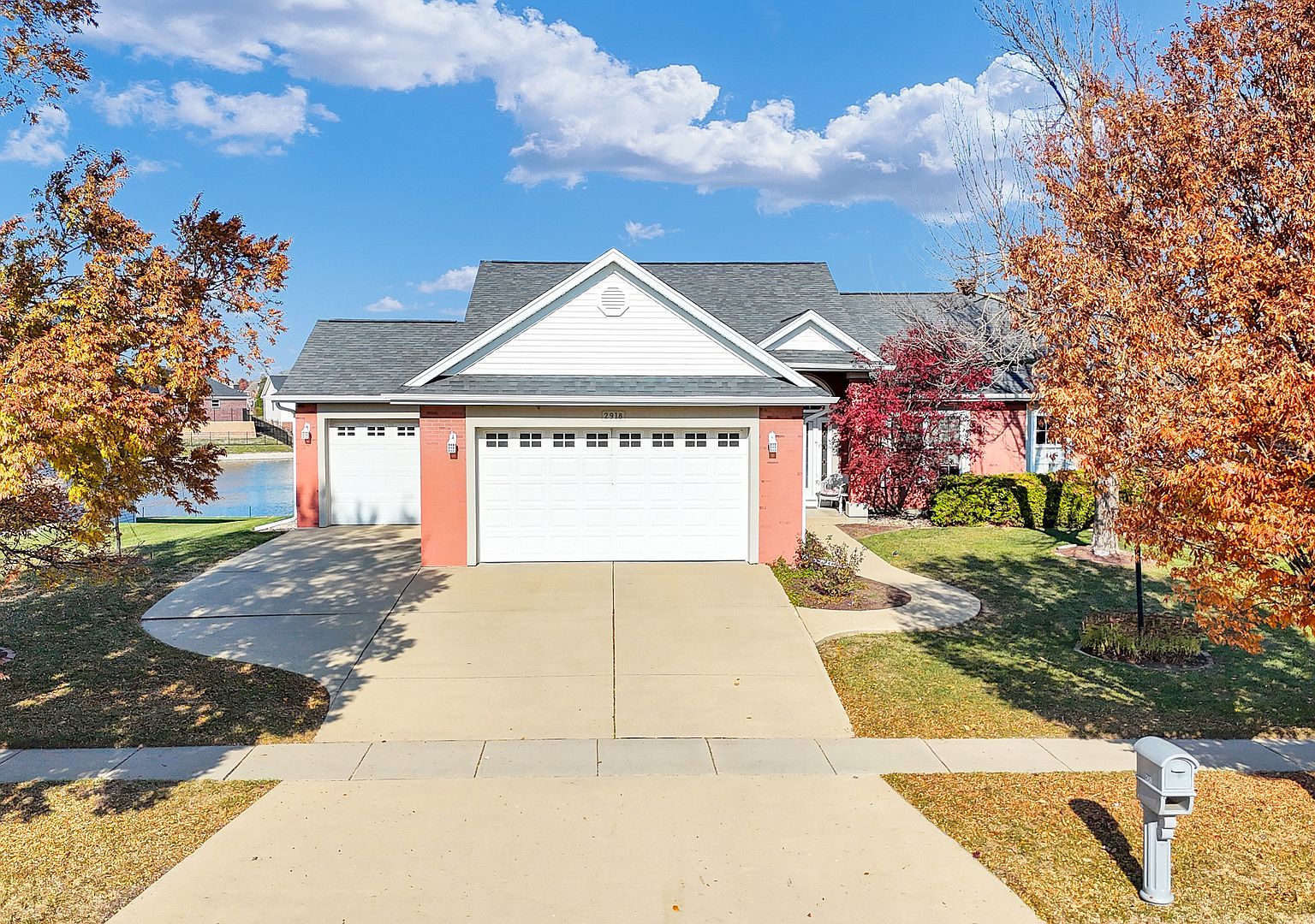 2918 Rutherford Dr Urbana, IL 61802 - Thumbnail 4